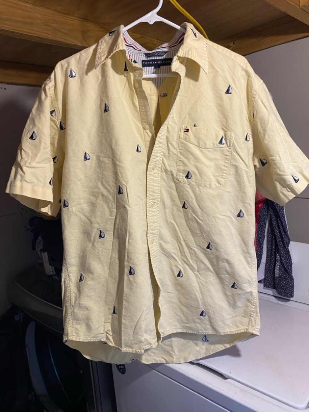 Tommy Hilfiger Pale Yellow Short-Sleeve Button-Down with Sailboat Embroidery